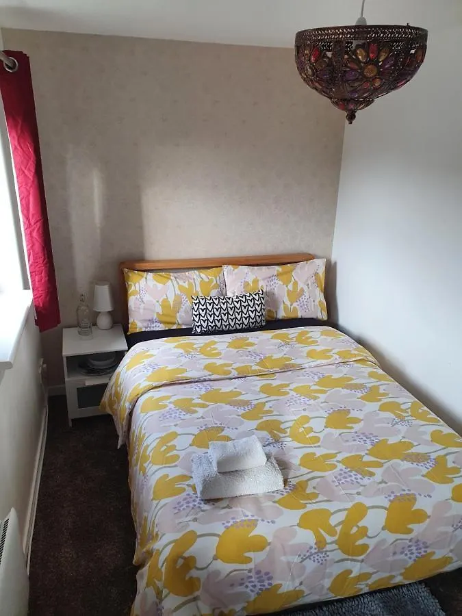 Peaceful Private Room With Free Parking And Wifi Edinburgh 0*,